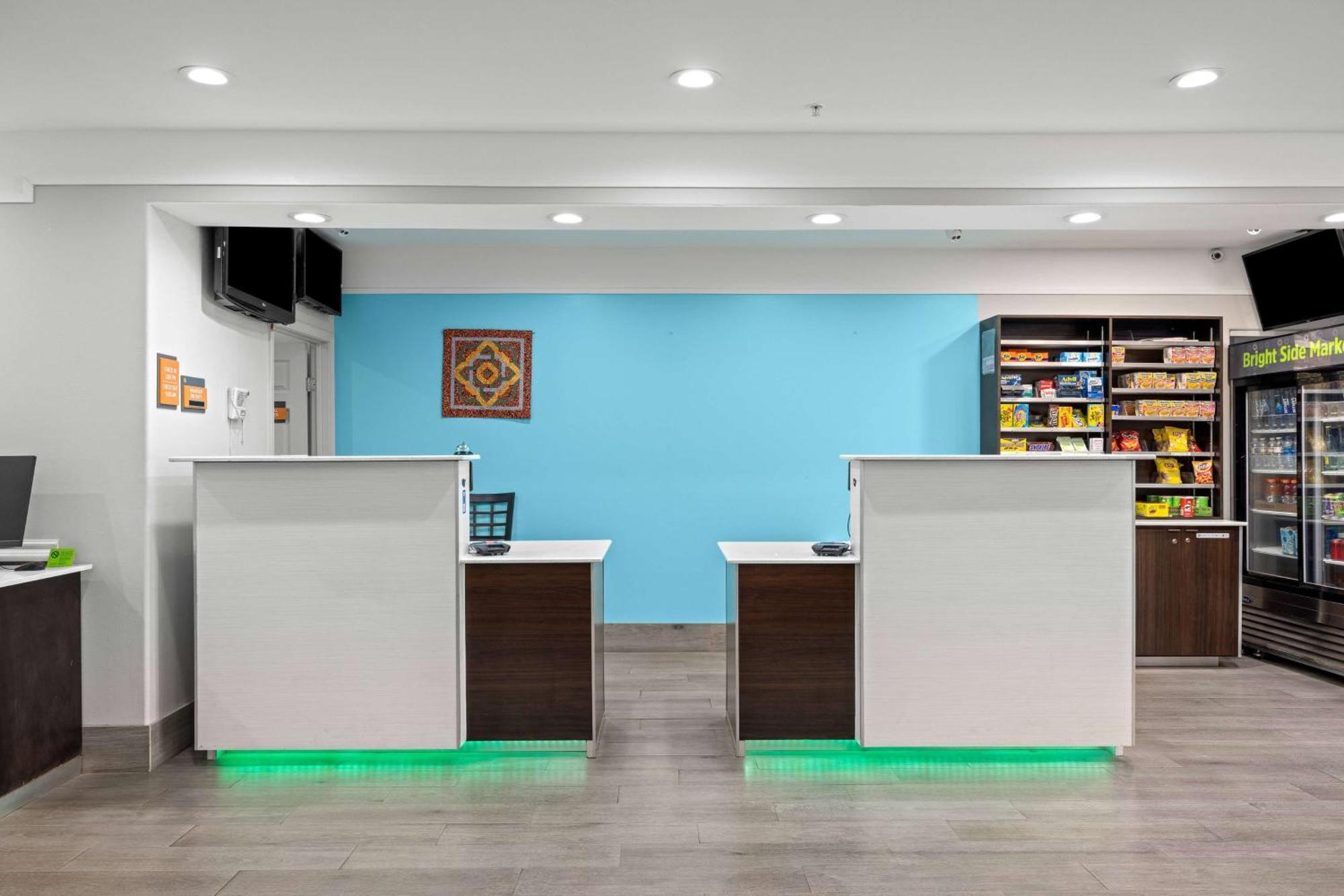 La Quinta Inn Suites By Wyndham Raymondville Harlingen Exterior foto